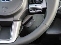 2017款 2.5i 豪华导航版EyeSight