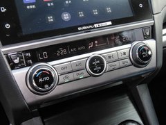 2017款 2.5i 豪华导航版EyeSight