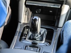2017款 2.5i 豪华导航版EyeSight