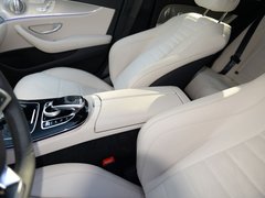 2017款 E 200 运动型 4MATIC