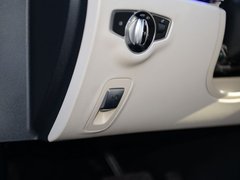 2017款 E 200 运动型 4MATIC