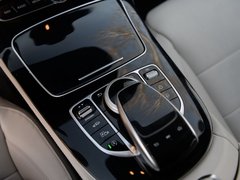 2017款 E 200 运动型 4MATIC