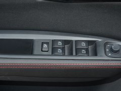 2016款 1.6L 自动尊贵型