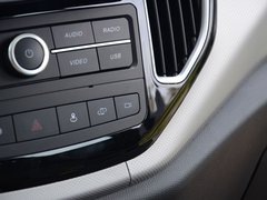 2016款 1.6L 自动尊贵型