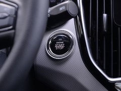 2016款 1.6L 自动尊贵型