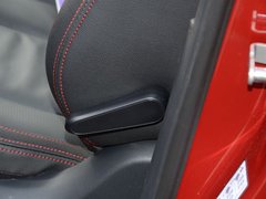 2016款 1.6L 自动尊贵型