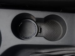 2016款 1.6L 自动尊贵型