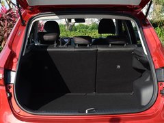 2016款 1.6L 自动尊贵型