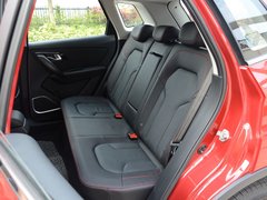 2016款 1.6L 自动尊贵型