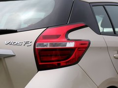 2017款 1.5L CVT锋潮版