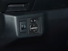 2017款 1.5L CVT锋潮版