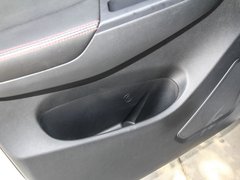2017款 1.5L 手动豪华型