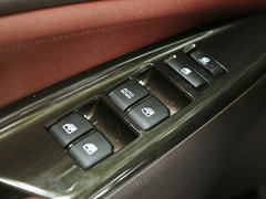 2017款 1.6L 手动幸福型