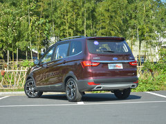 2017款 1.5L 手动 旗舰型