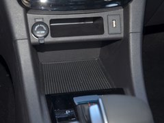 2017款 1.5L 手动 旗舰型
