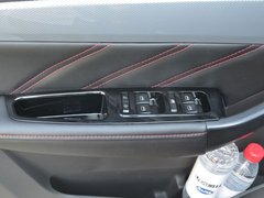 2017款 1.5L 手动 旗舰型