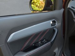 2017款 1.5L 手动 旗舰型