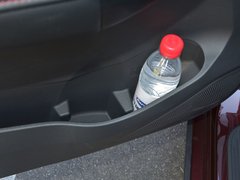 2017款 1.5L 手动 旗舰型