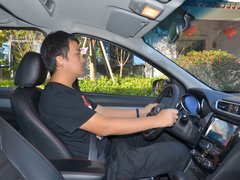2017款 1.5L 手动 旗舰型