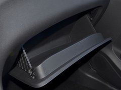 2017款 1.5L 手动 旗舰型