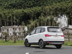2017款 1.5L 手动 旗舰型