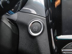 2017款 1.5L 手动 旗舰型