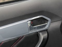 2017款 1.5L 手动 旗舰型