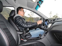 2017款 1.5L 手动 旗舰型