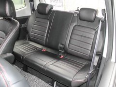 2017款 1.5L 手动 旗舰型