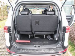 2017款 1.5L 手动 旗舰型