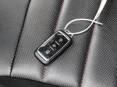 2017款 1.5L 手动 旗舰型