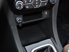 2017款 1.5L 手动 旗舰型