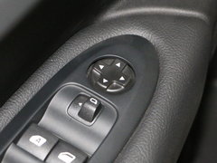 2016款 1.2THP 自动豪华型