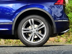 2017款 380TSI 四驱R-Line
