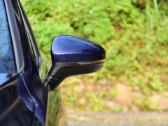2017款 380TSI 四驱R-Line