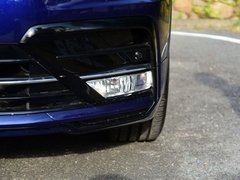 2017款 380TSI 四驱R-Line