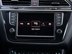 2017款 380TSI 四驱R-Line