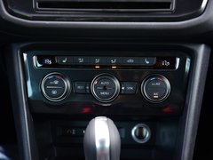 2017款 380TSI 四驱R-Line