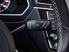 2017款 380TSI 四驱R-Line