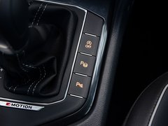 2017款 380TSI 四驱R-Line