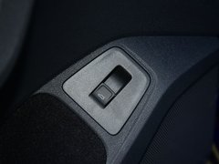 2017款 380TSI 四驱R-Line