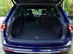 2017款 380TSI 四驱R-Line