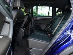2017款 380TSI 四驱R-Line