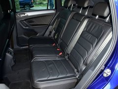 2017款 380TSI 四驱R-Line