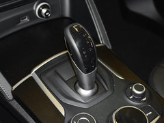 2017款 2.0T 280HP 豪华版