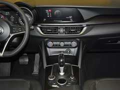 2017款 2.0T 280HP 豪华版