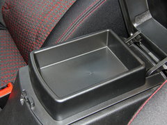 2016款 1.8L 手动超值型