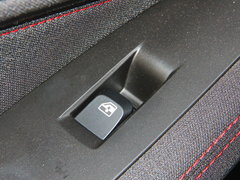 2016款 1.8L 手动超值型