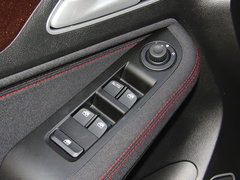 2016款 1.8L 手动超值型