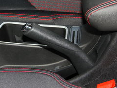 2016款 1.8L 手动超值型